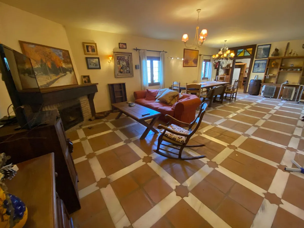 72cd54bd-8084-4b1a-b9f2-32d730c0a277