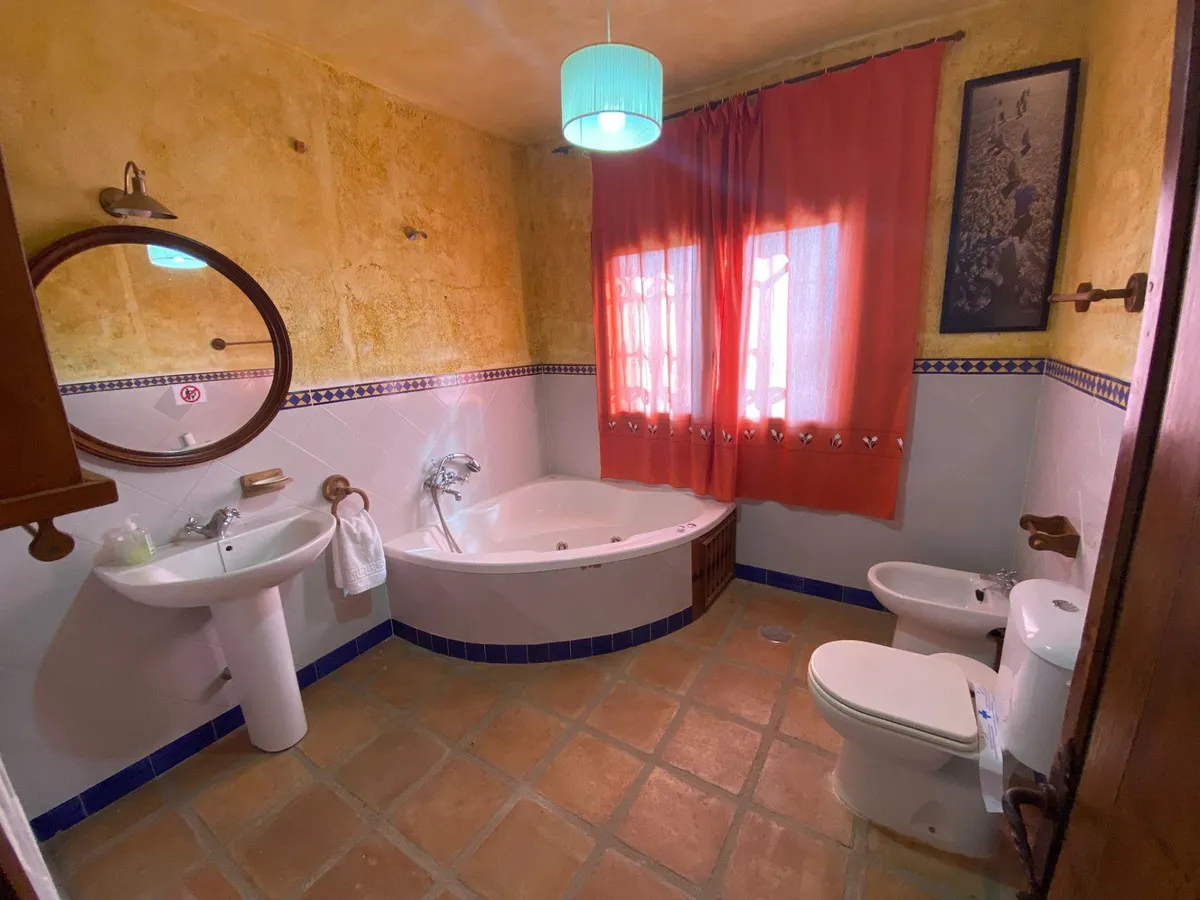 e47efef4-67b1-4245-8af5-eb7bcbab8afd