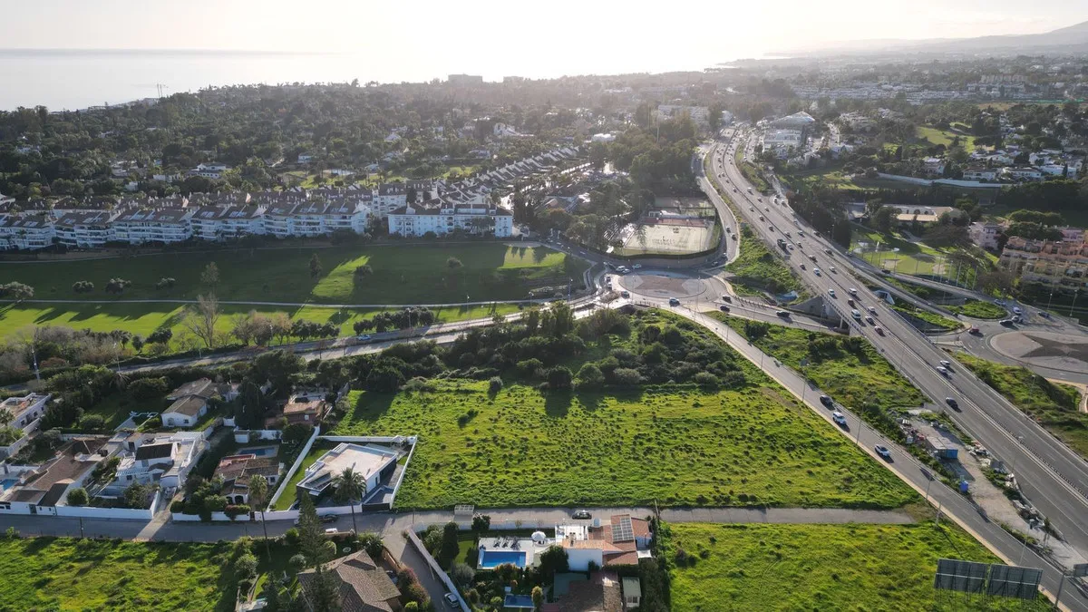 282d975c-f3e3-4722-bbca-d52e8dfed3b7