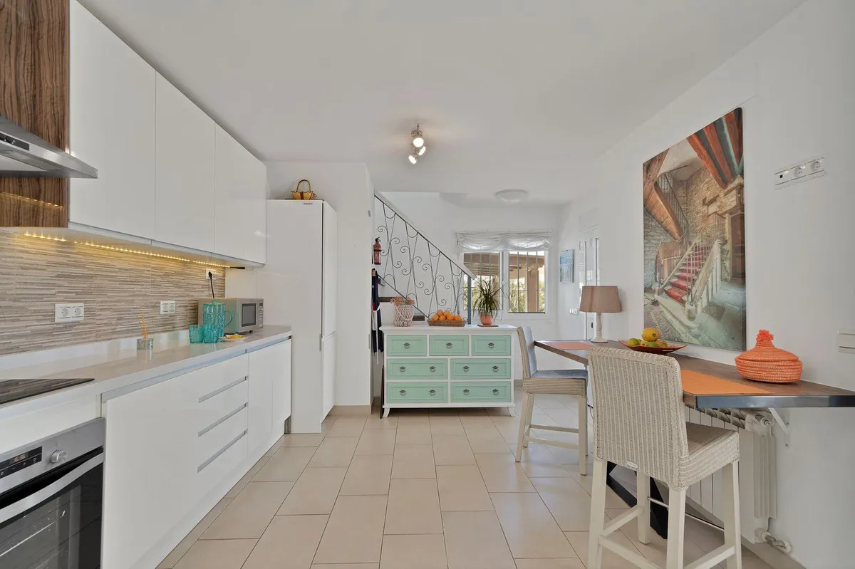 73be3b96-a28e-4fc9-be42-214ba4373d60