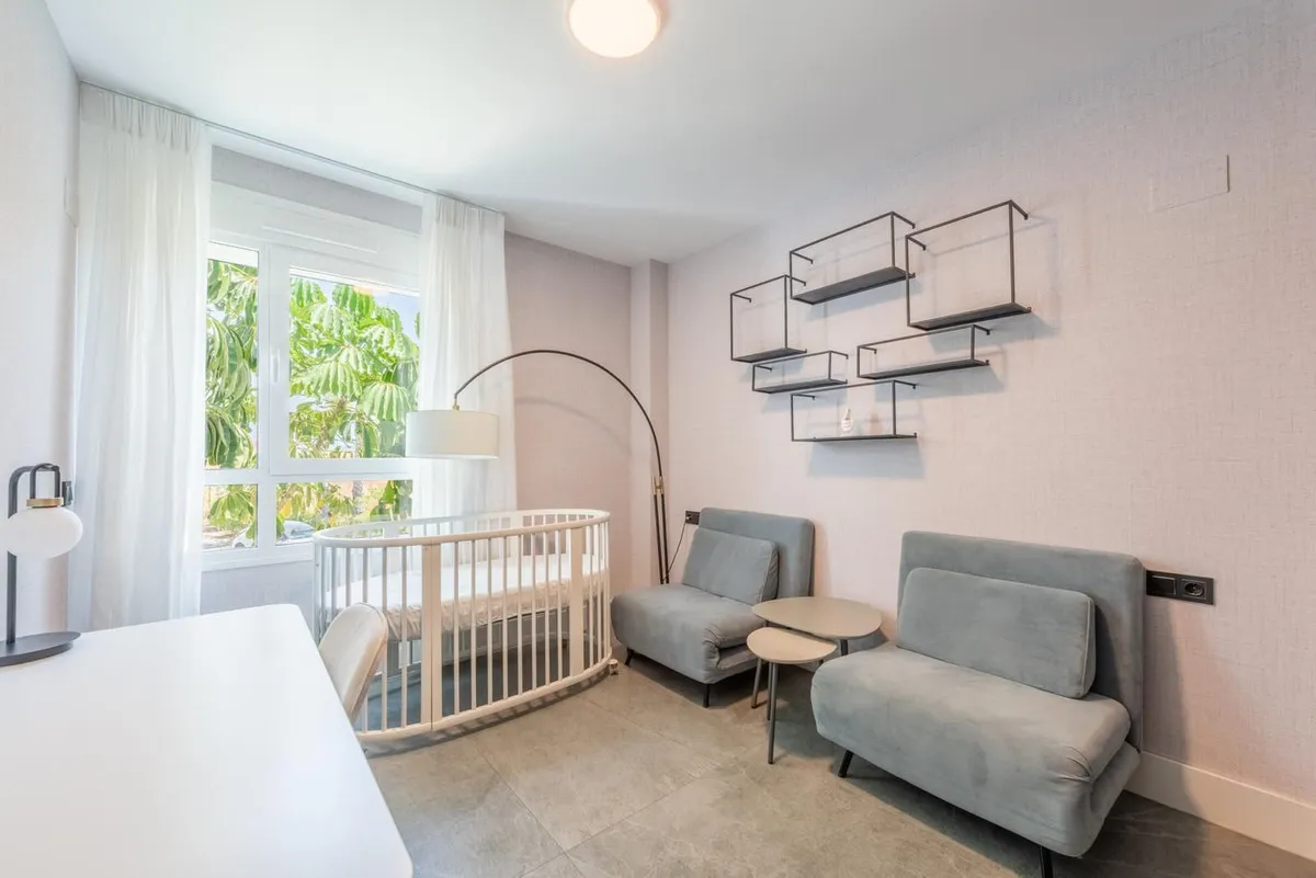 e24db611-1bfe-44ae-80f6-68d23a73ad74