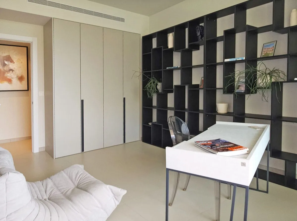 ff4a3efd-f913-407f-9b4a-e683fceedd2a