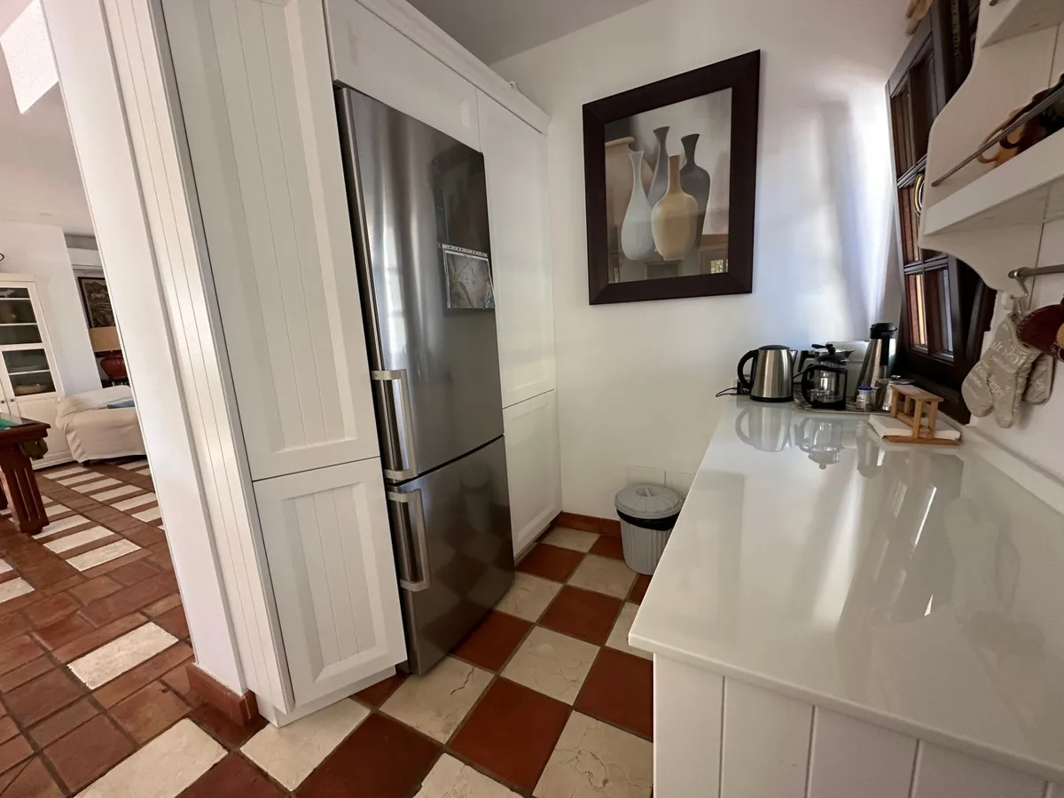 395085c6-9ef5-4e18-8acd-f9c8a5bd3fd2