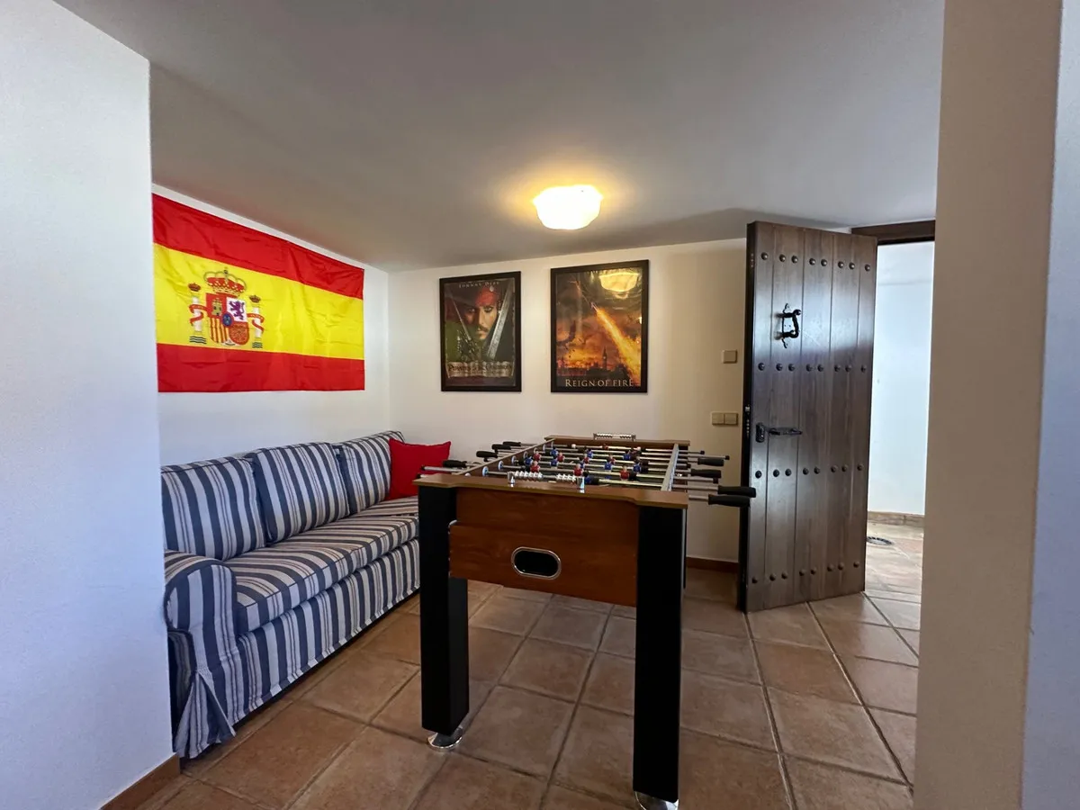 c85155b1-728a-408d-9ffc-f6295f16de4a