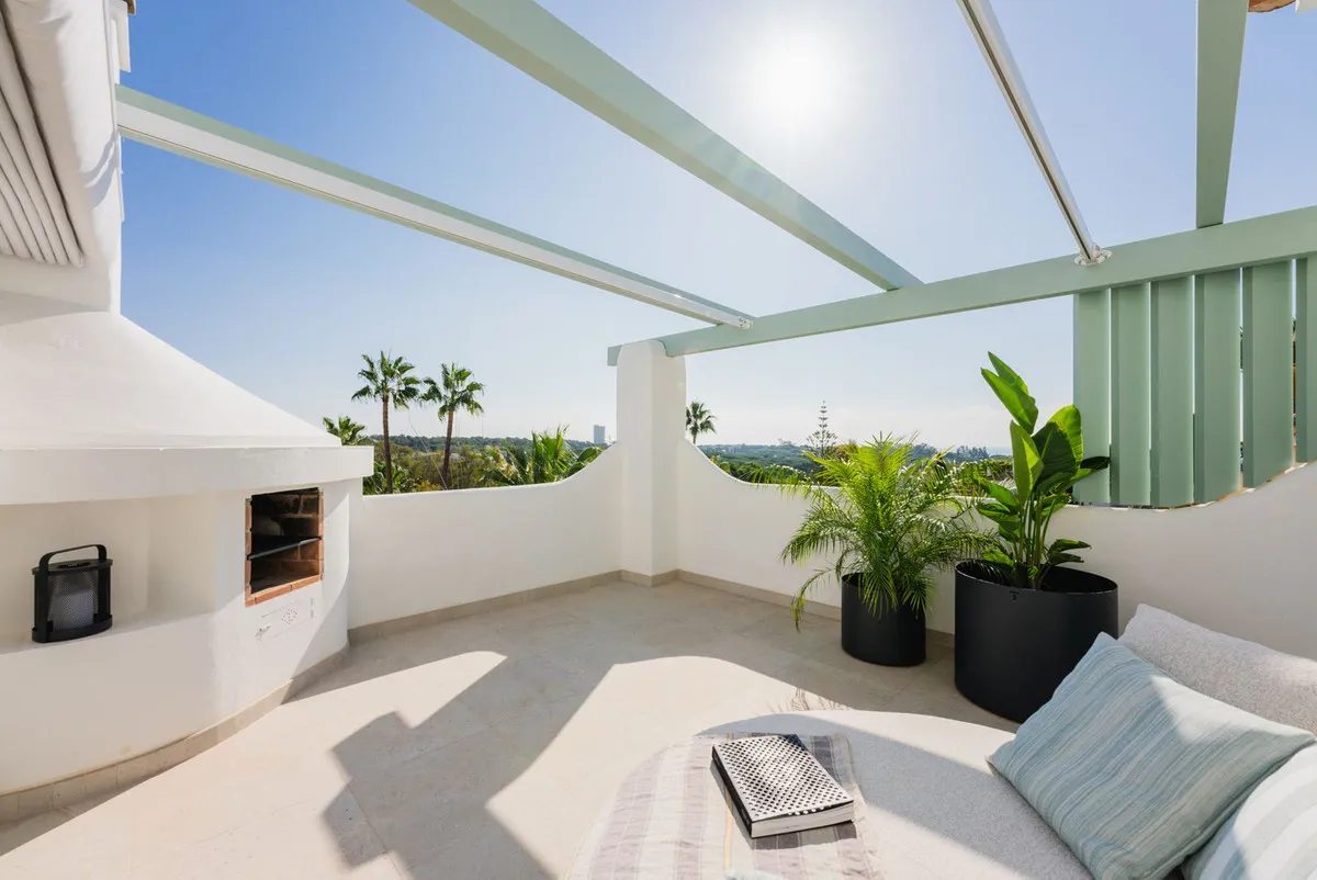 23cd8694-02ba-43ba-b07e-62c11d962252