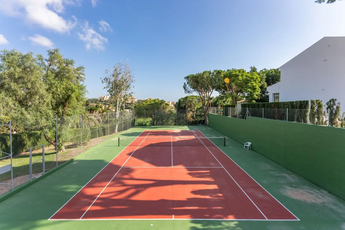 69231974-1e75-43cd-a249-307d3b7c8b58