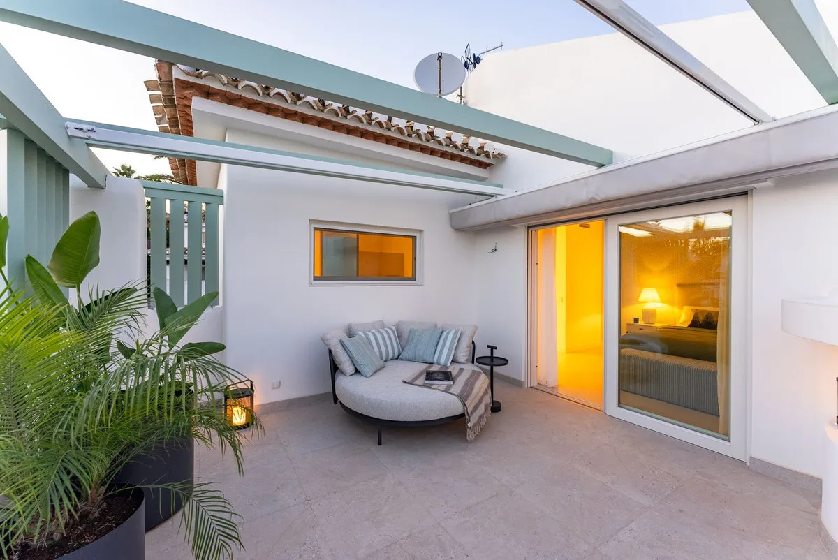 b6f25c58-4138-4435-ba82-b9c994dcccfa