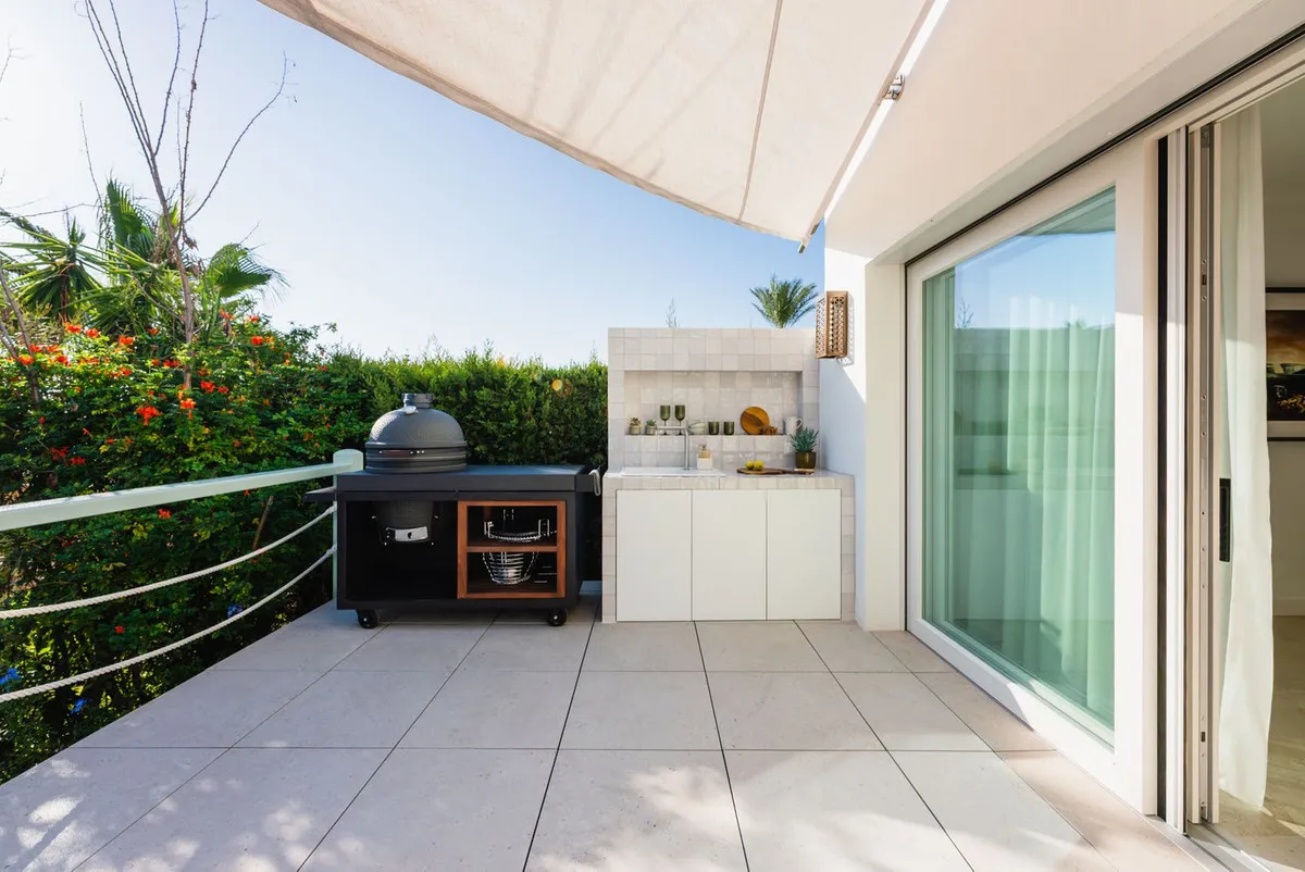 f676125b-acd1-4503-8089-fd95a5274d66