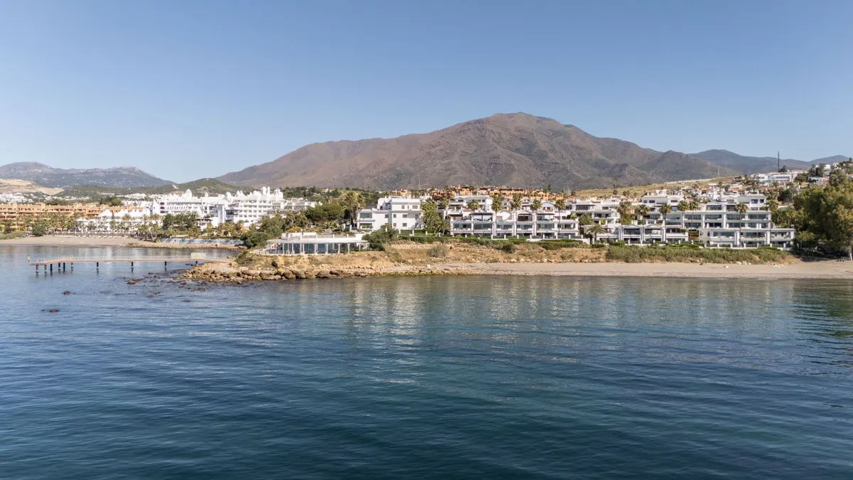 3c2d637c-1050-42be-aa04-b21f943202d4