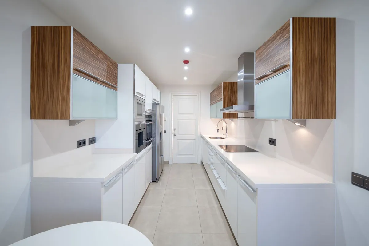 7ddc6128-4731-4808-90c2-23d4f9c751ce