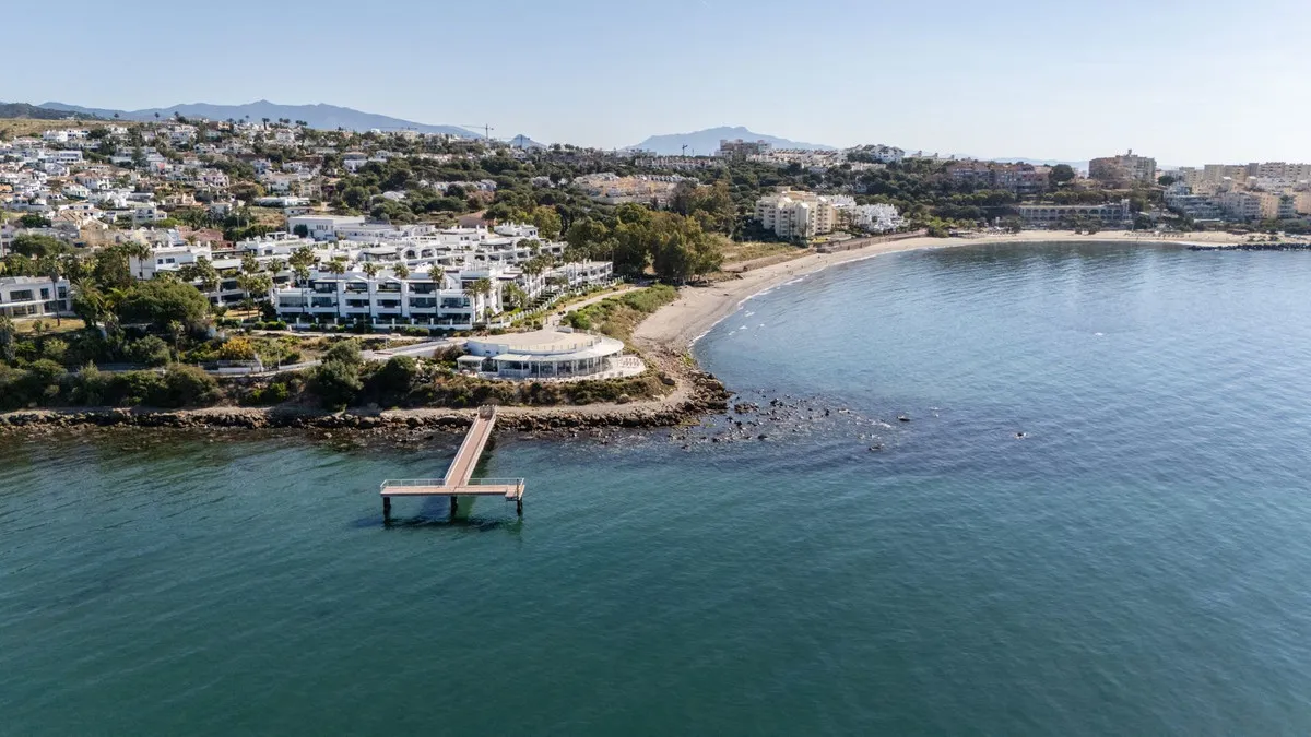 c0fdb6dc-697e-4cb4-966b-d89c748379d7