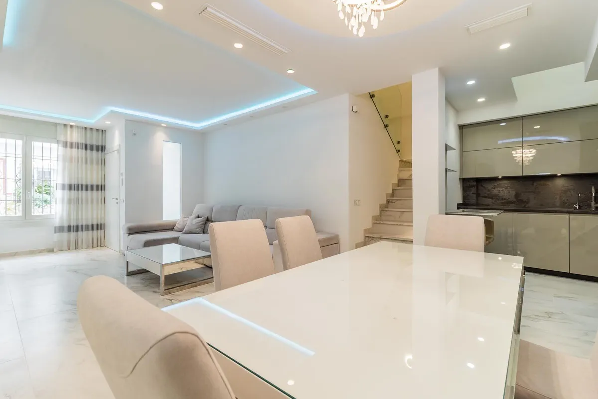 3deb2d48-554c-436c-a590-1d892a993d81