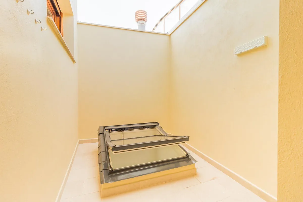 cd236504-4a19-4a62-95a8-9dd7d810f28e