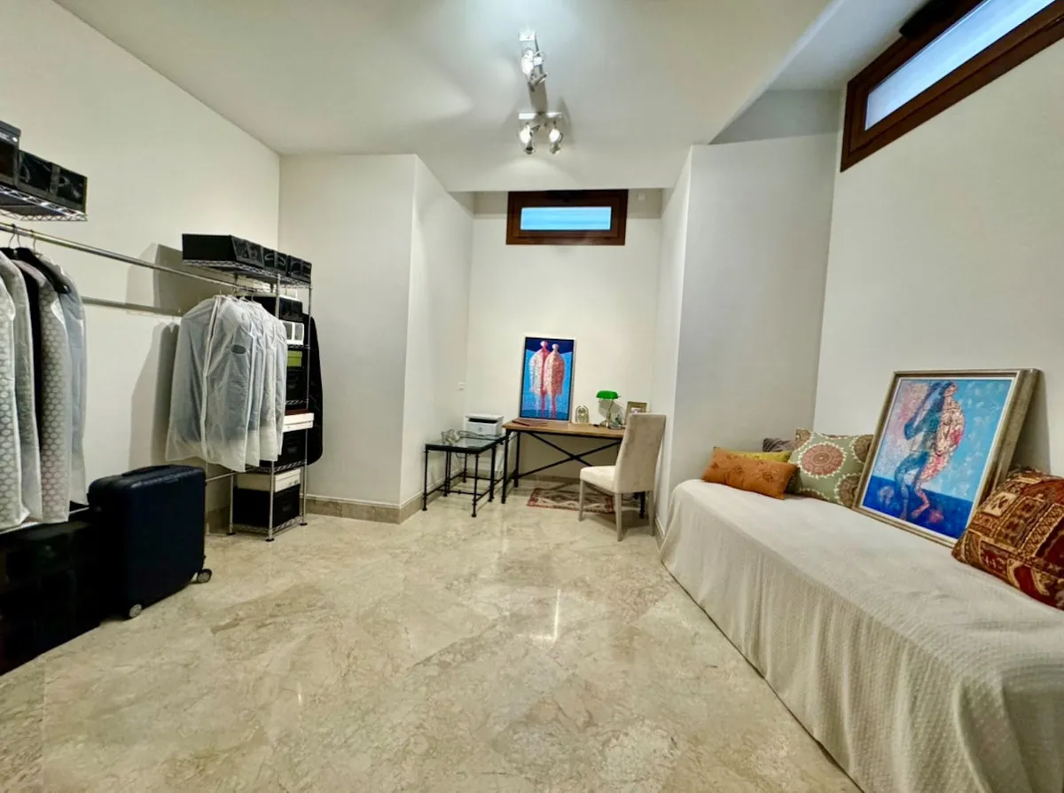 5af09753-1f70-436c-803a-c31153342251