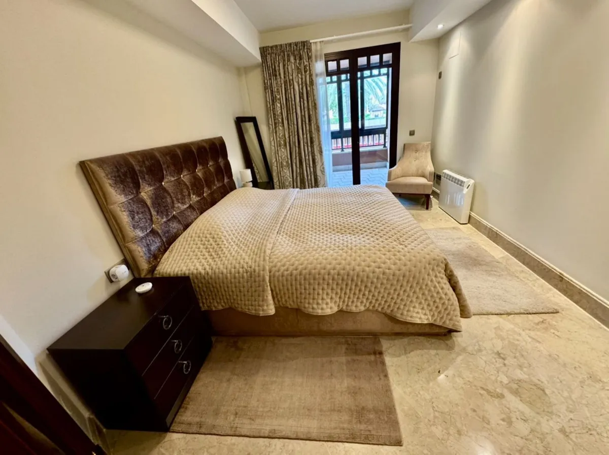 8fe24ab4-e2a4-41de-b6e4-1cc50477517c