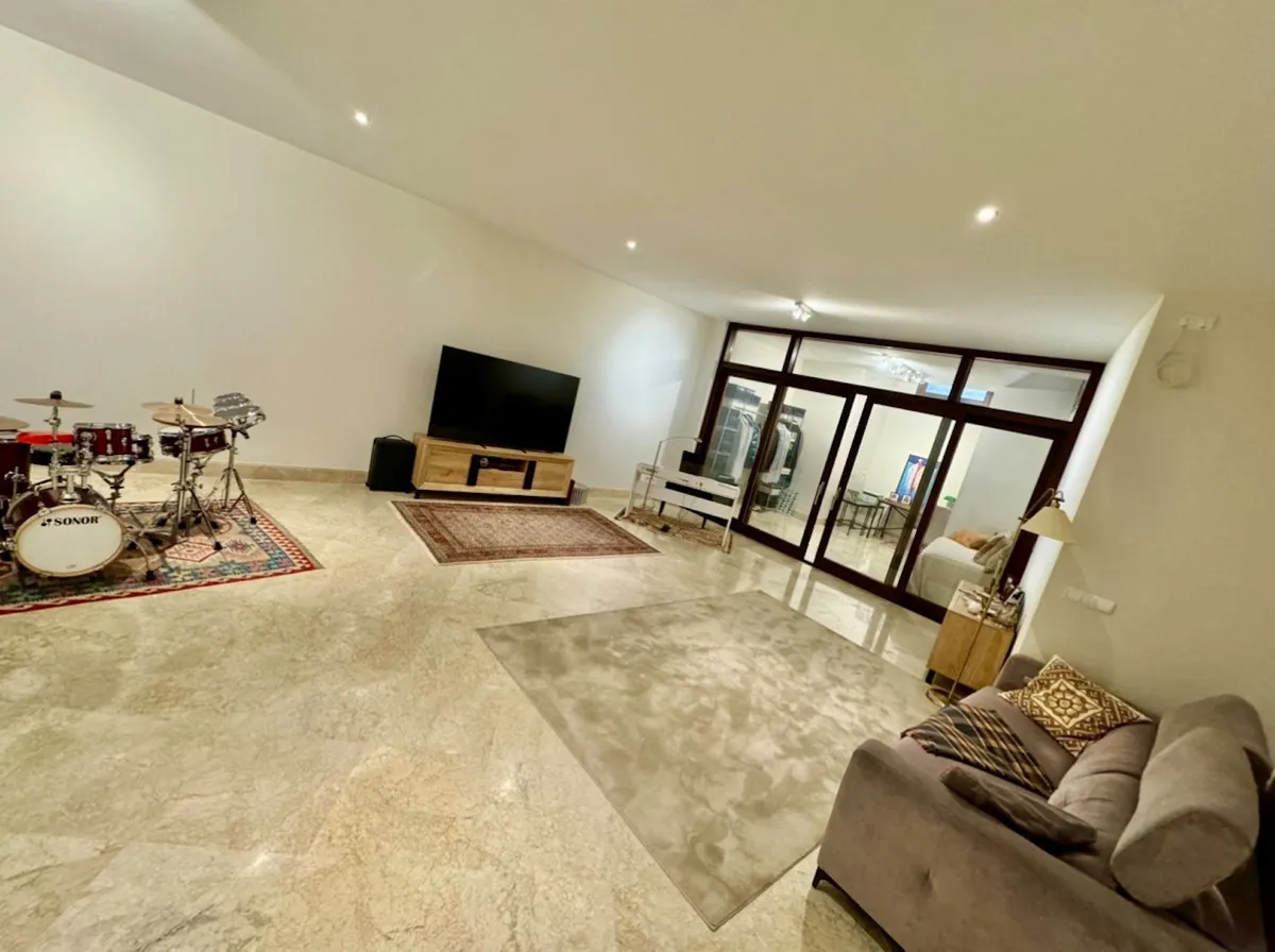 9643386a-3036-4915-b429-81e007b47071