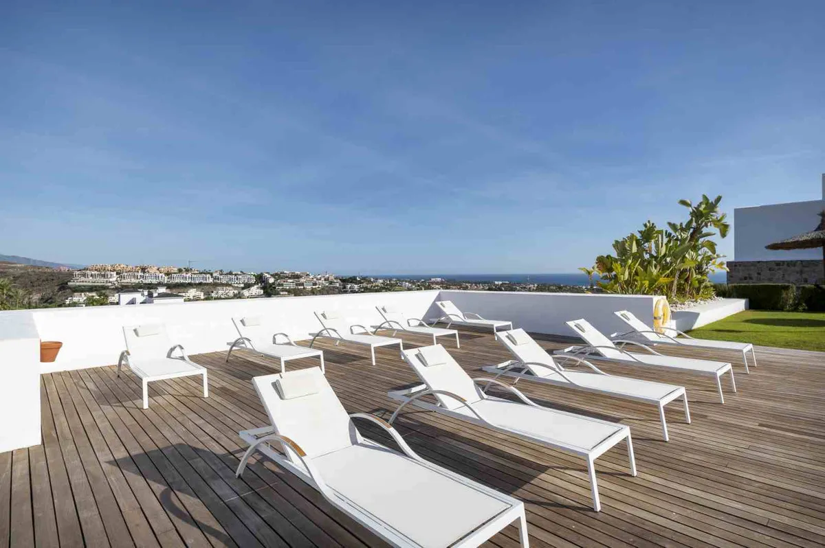 1dc1b72a-7cd3-4277-bd4f-75990495bb66