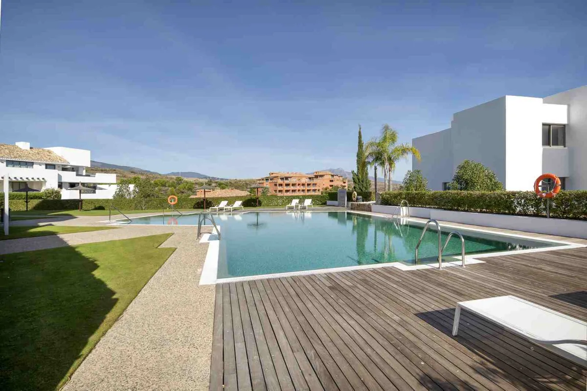 8ca6d118-39c9-489a-aa9f-fbba5f29913b