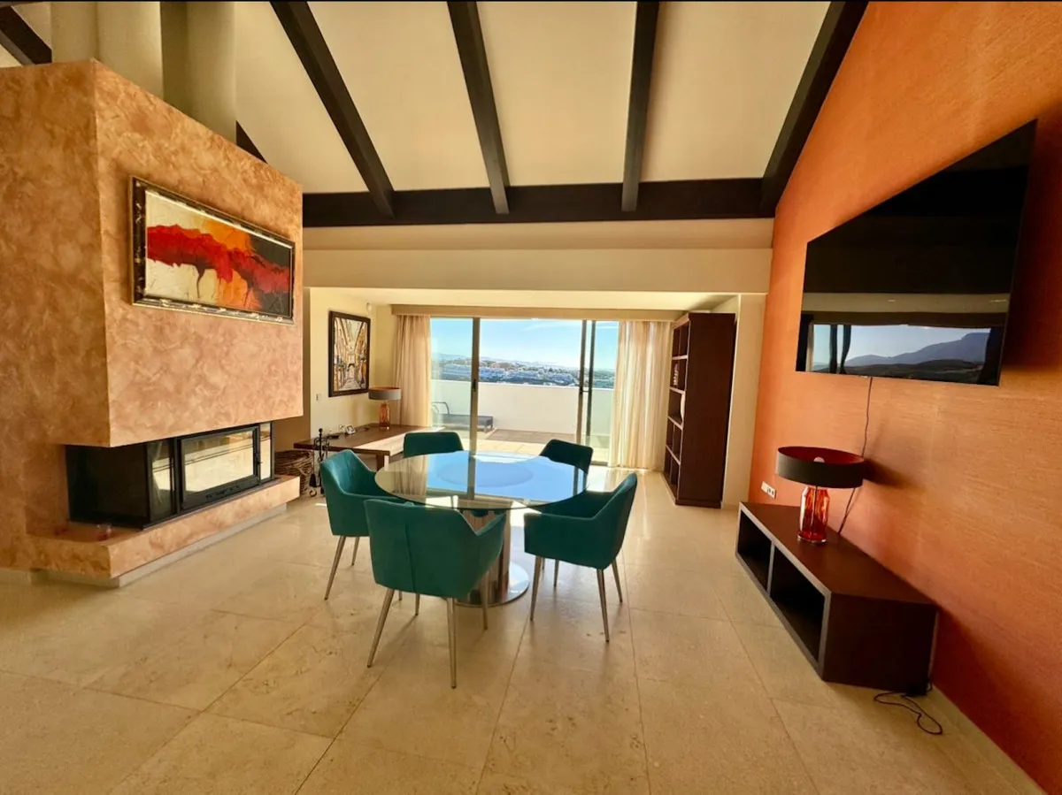 ca9e771f-7934-4660-99b5-60f3b763a93e