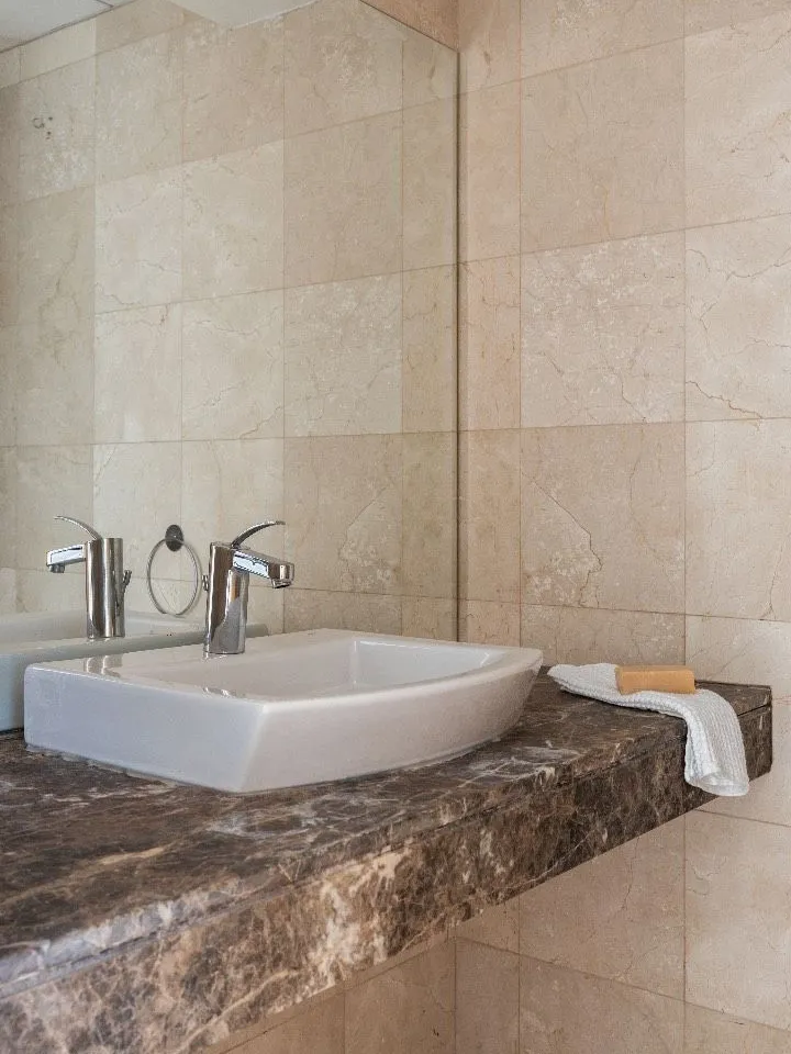 1661a506-1c34-4f75-ba3b-b3cb405114e1