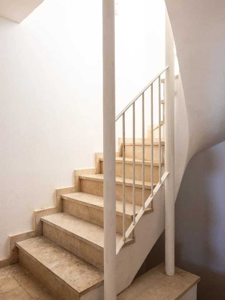 d90be244-a7e9-4907-a296-77e1d4590072