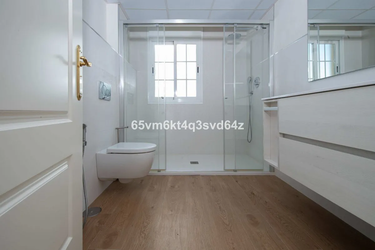 38524518-698e-4e86-8b1d-adfe8fbdf518