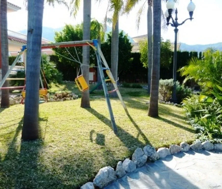 e382e442-951c-4bbb-b844-032cdc0fde2d