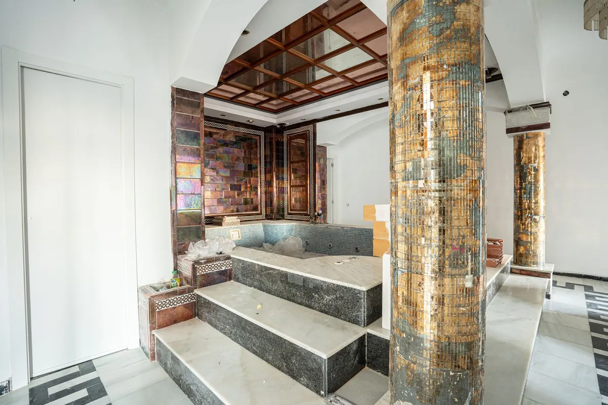 dc028b65-cbaa-4467-999b-de1fb7e68ea9