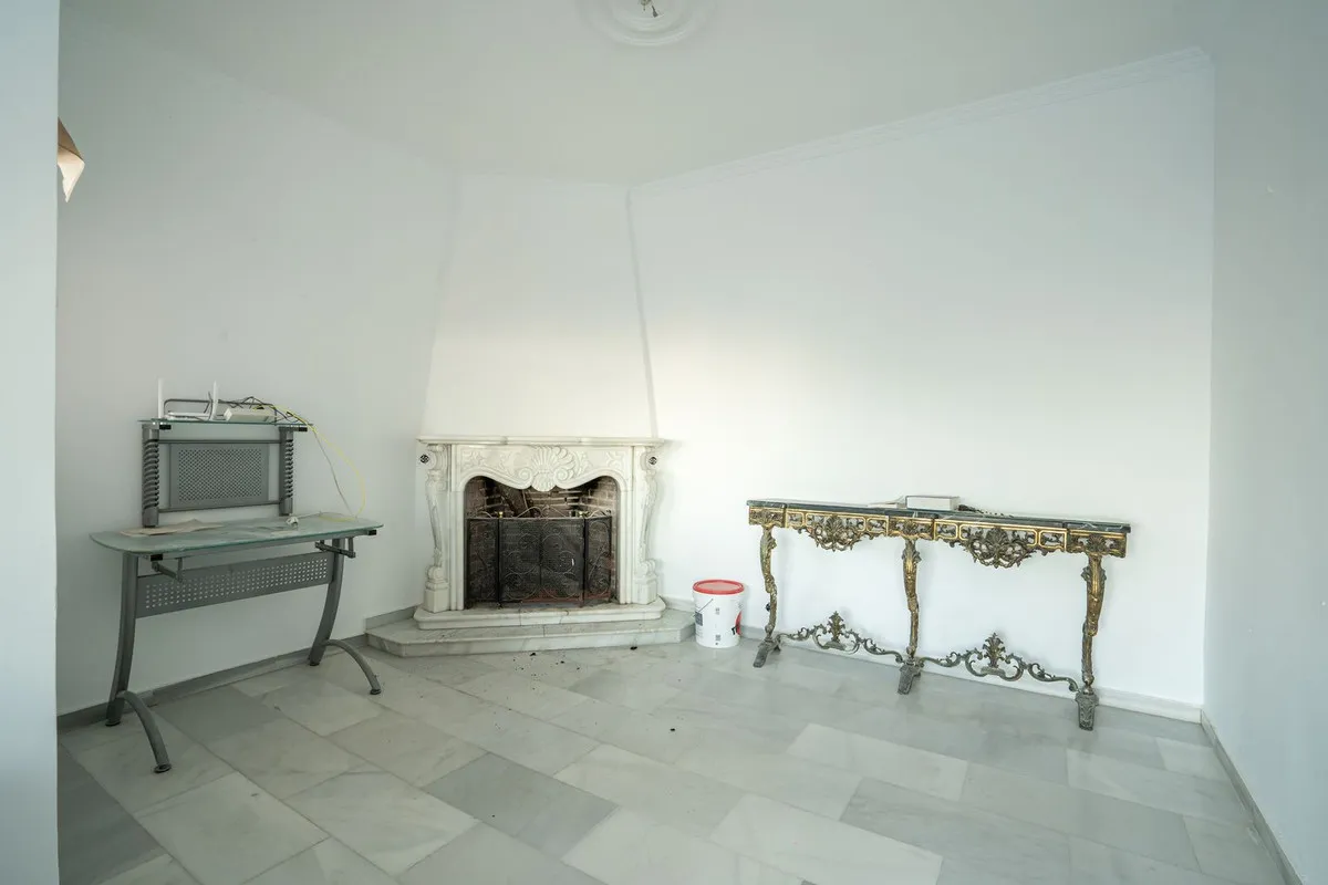 dc717b23-ad20-43aa-937e-2886bfbf430b