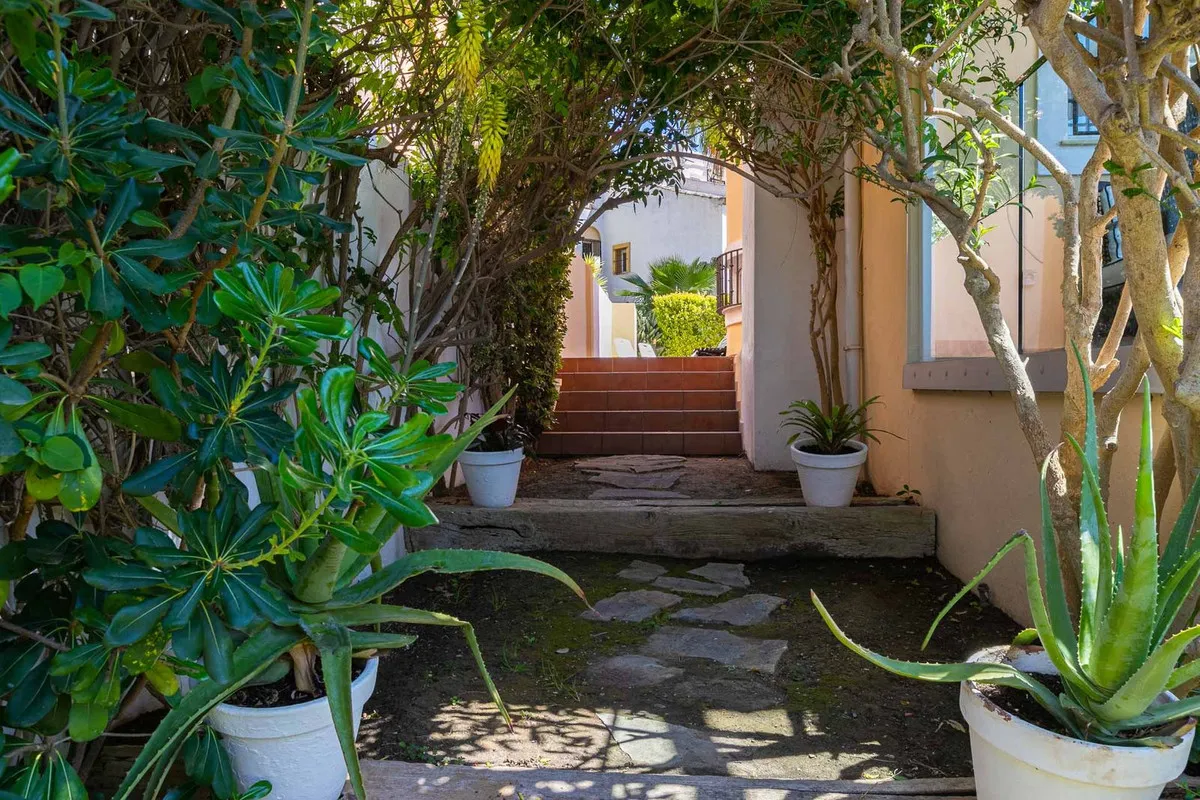 55d1730e-c538-4a6c-a1e5-596231b124c9