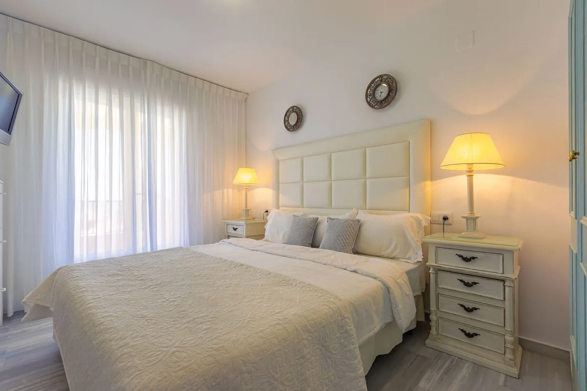 68a29dec-fa57-4965-a625-826bb8c000e1