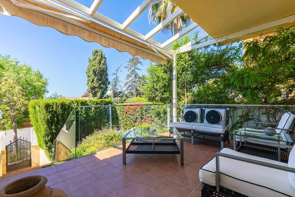 705afa27-f242-4c29-a405-670cfda46fbf