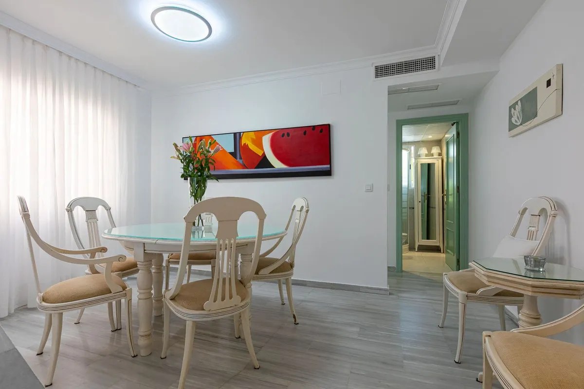 ac0bde77-0033-42e6-ac42-85fe08c8355f