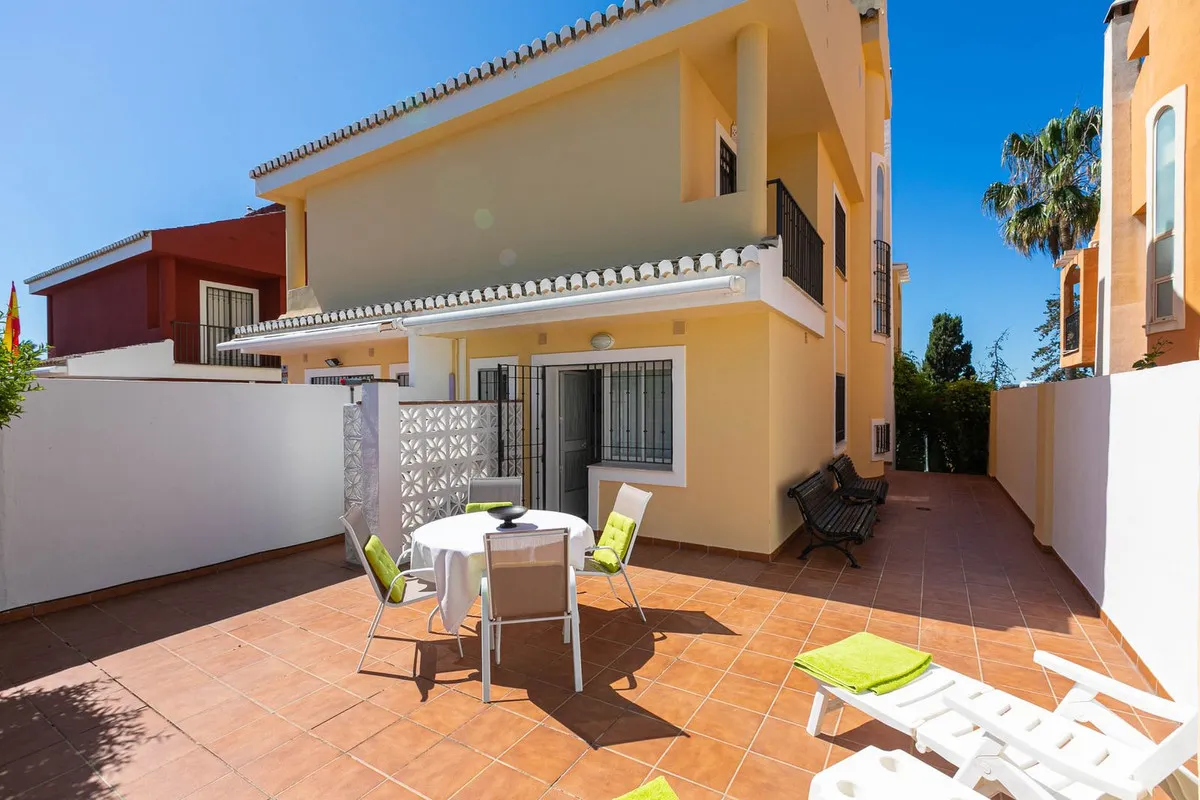 c0f2ae5a-02ff-4380-b819-6b8b68f99d74