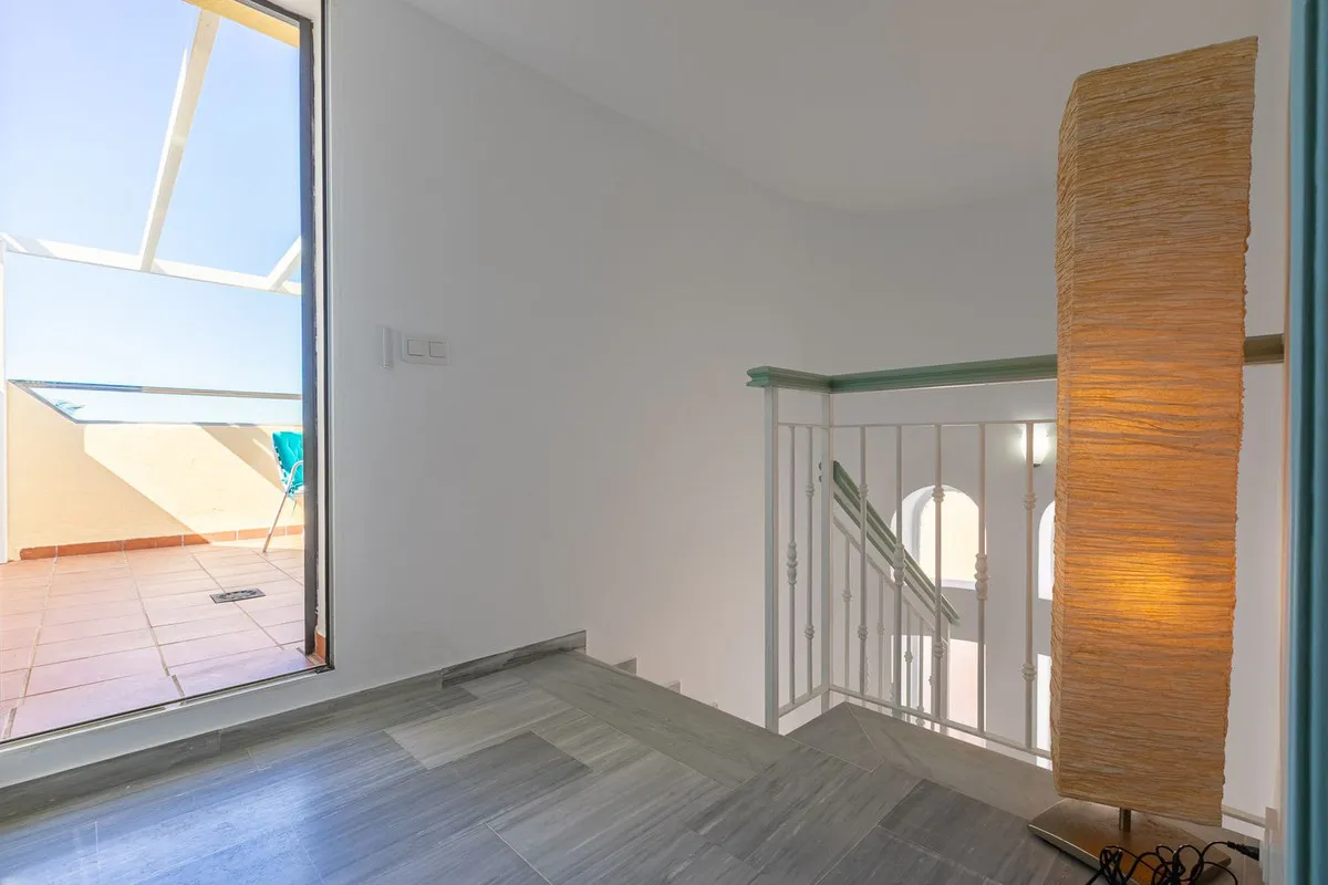 e16c63ab-00fa-4e01-b1cb-a1a987ac9be6