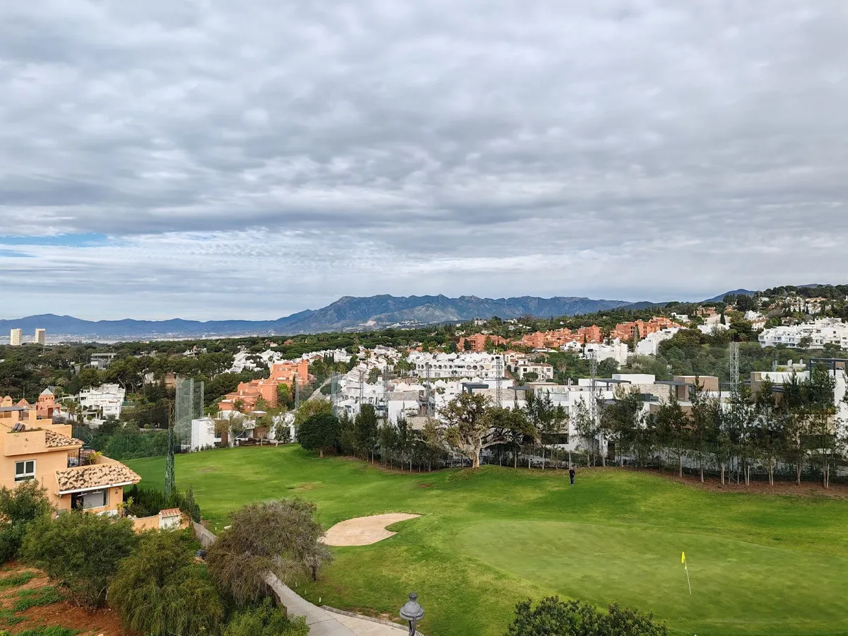 0ef99d67-2655-42d2-8d27-76fe2c73f1c2