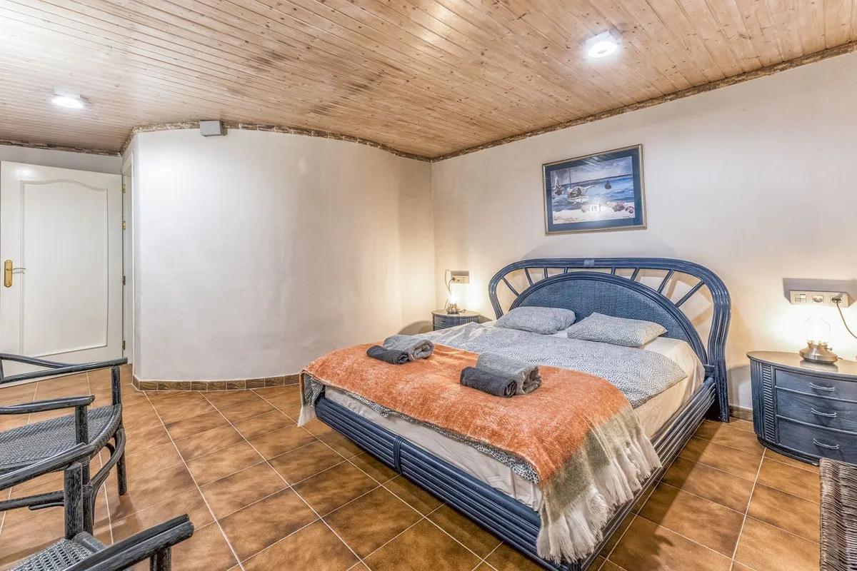 00e07338-b23c-4e67-a84d-d70edee56c22