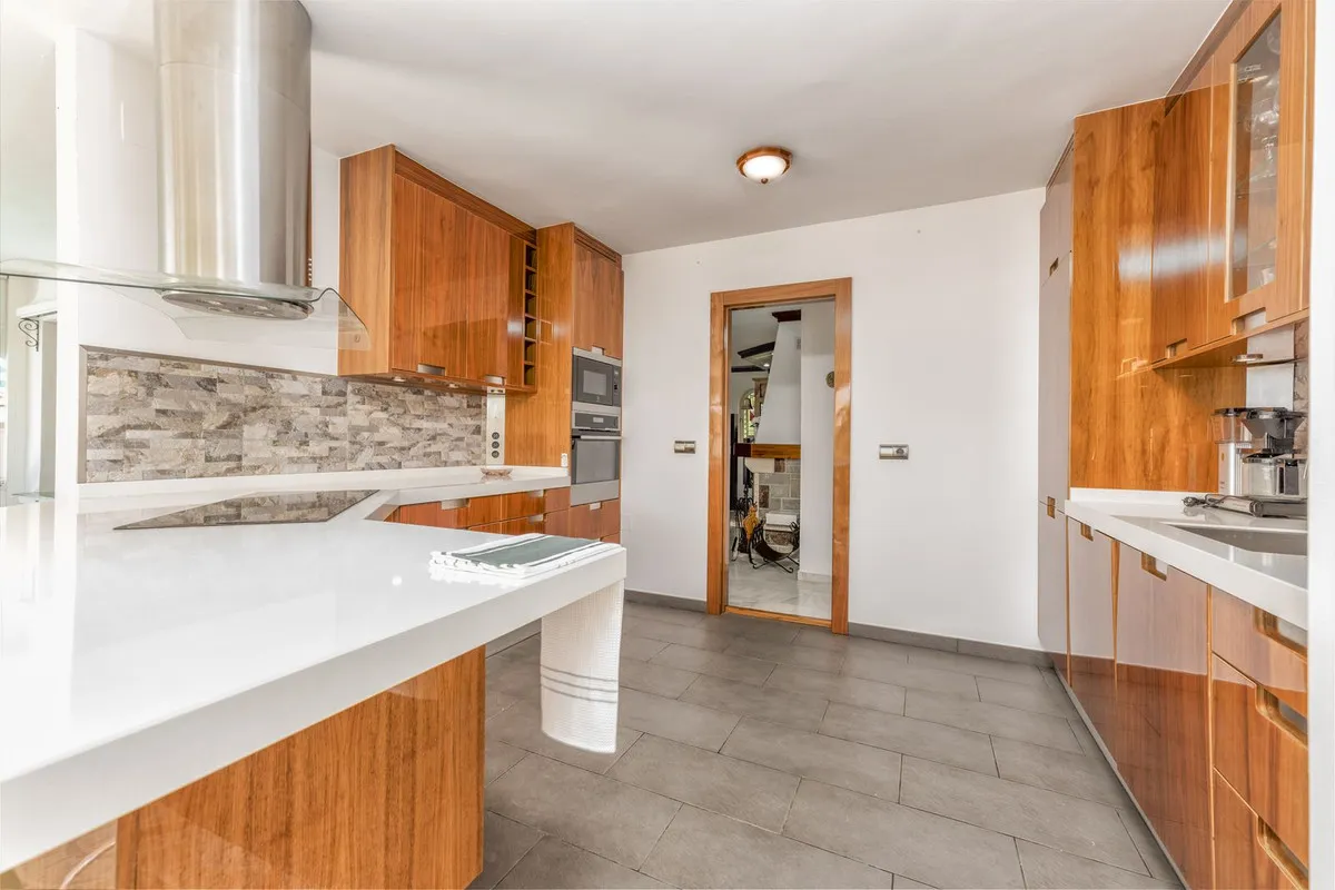 0bd3841e-9ab3-4dc9-82dd-8a2c6d6cd4f5