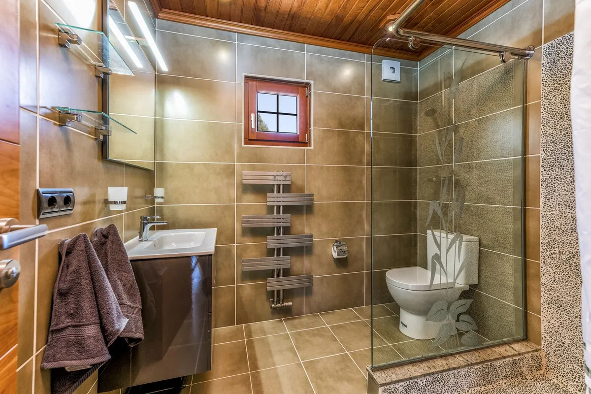 8c3e48f6-3b27-4a6a-8c25-76dedd62f229