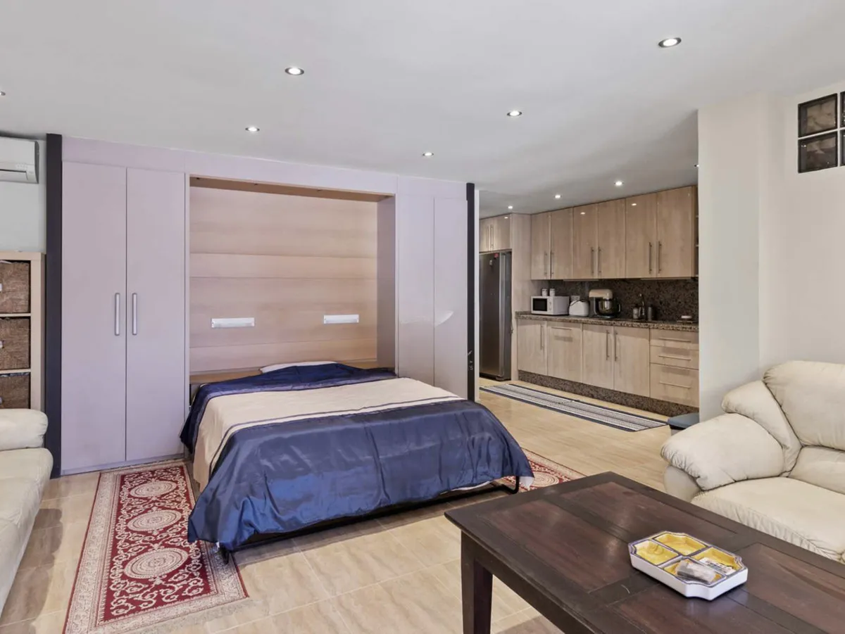 7ad5e63e-4238-4851-9c25-5a1d25651d9a