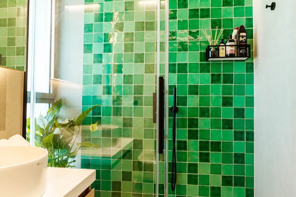 b3eff955-6ebf-4702-ba7b-84ab36191425