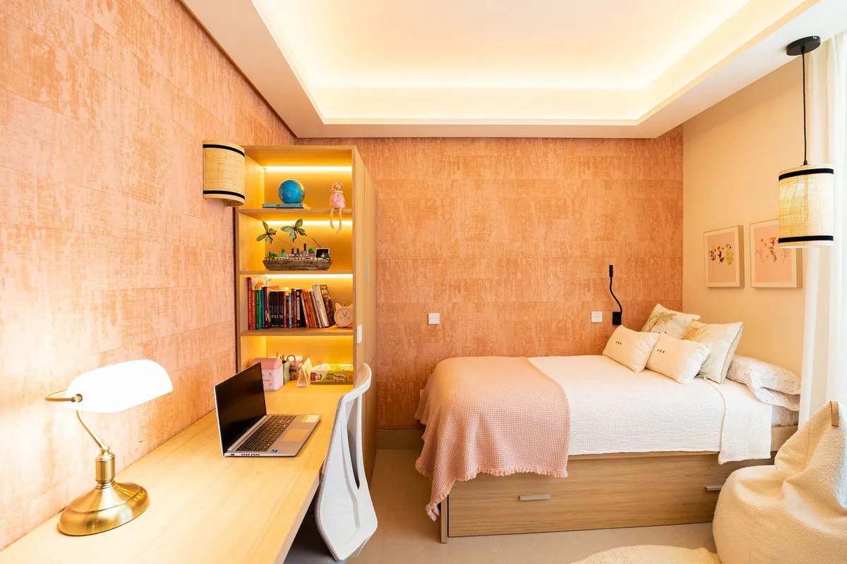 ee7d0bf5-1718-4393-b9c6-ad221c884aa7