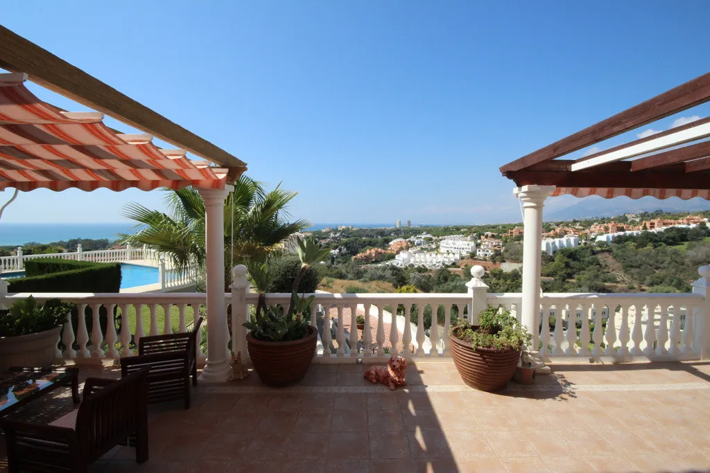 27f27296-8f67-4e04-8626-d7ef9eabc3ab