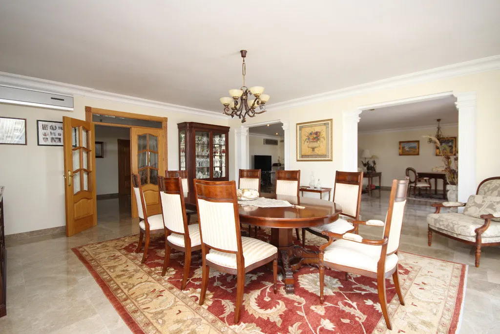 56b92c6a-f312-491b-94a3-25f8209637e2