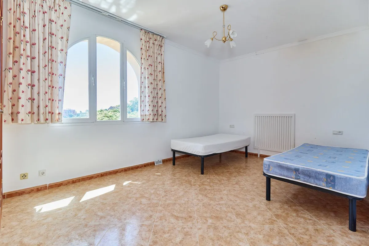 088c0b23-30d8-49bb-baaf-447b9bdd4a7a