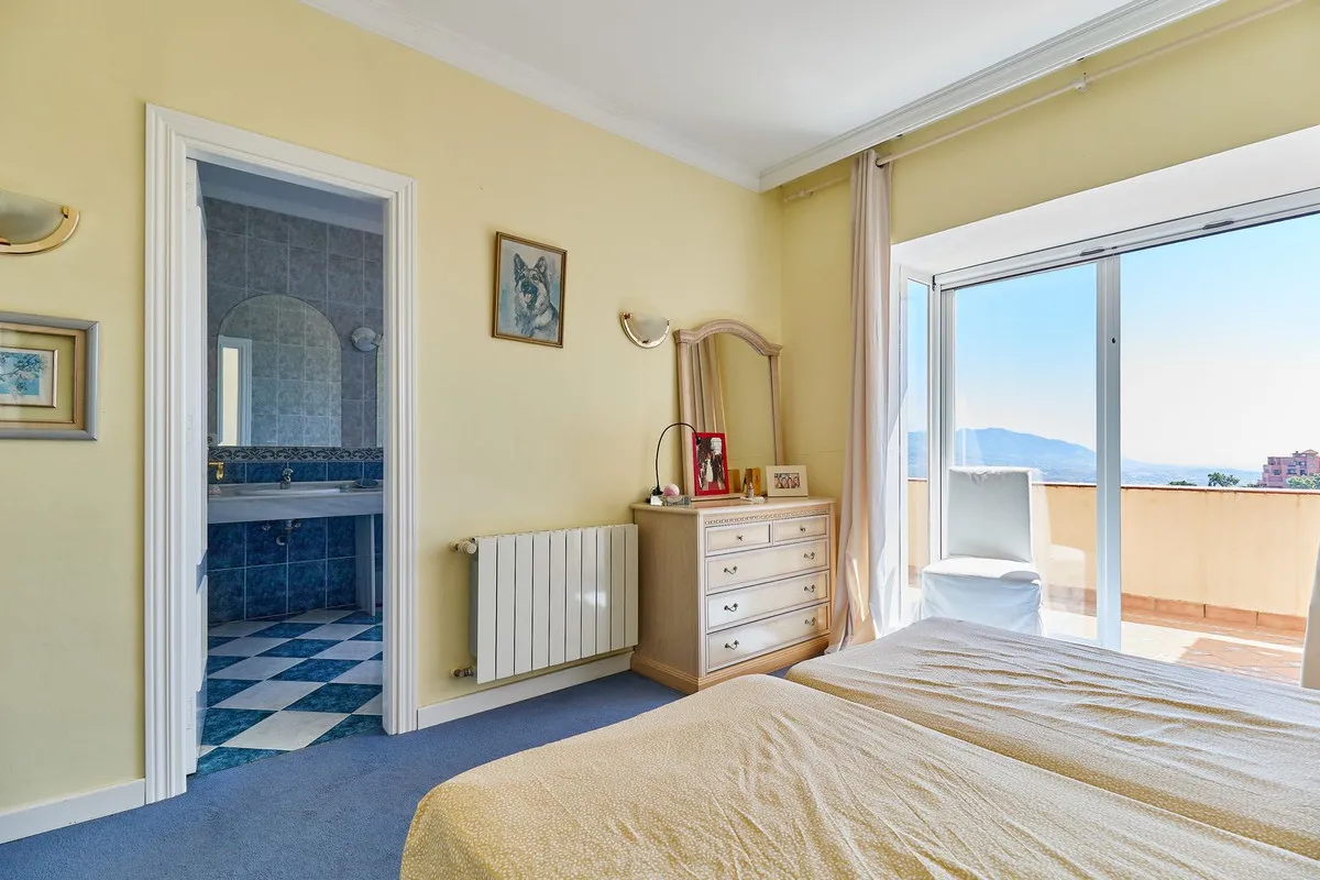 1ccf4cc0-dd28-4f9f-962c-732dddc8c038