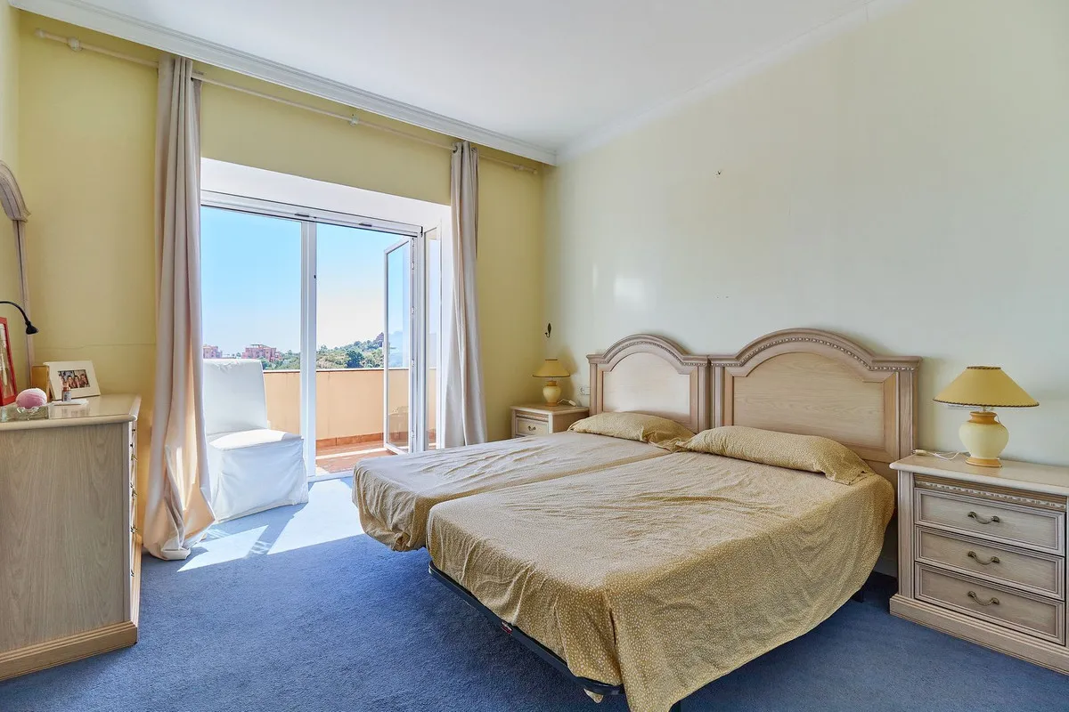 82e1215d-8561-4fa8-8822-1949febeff64