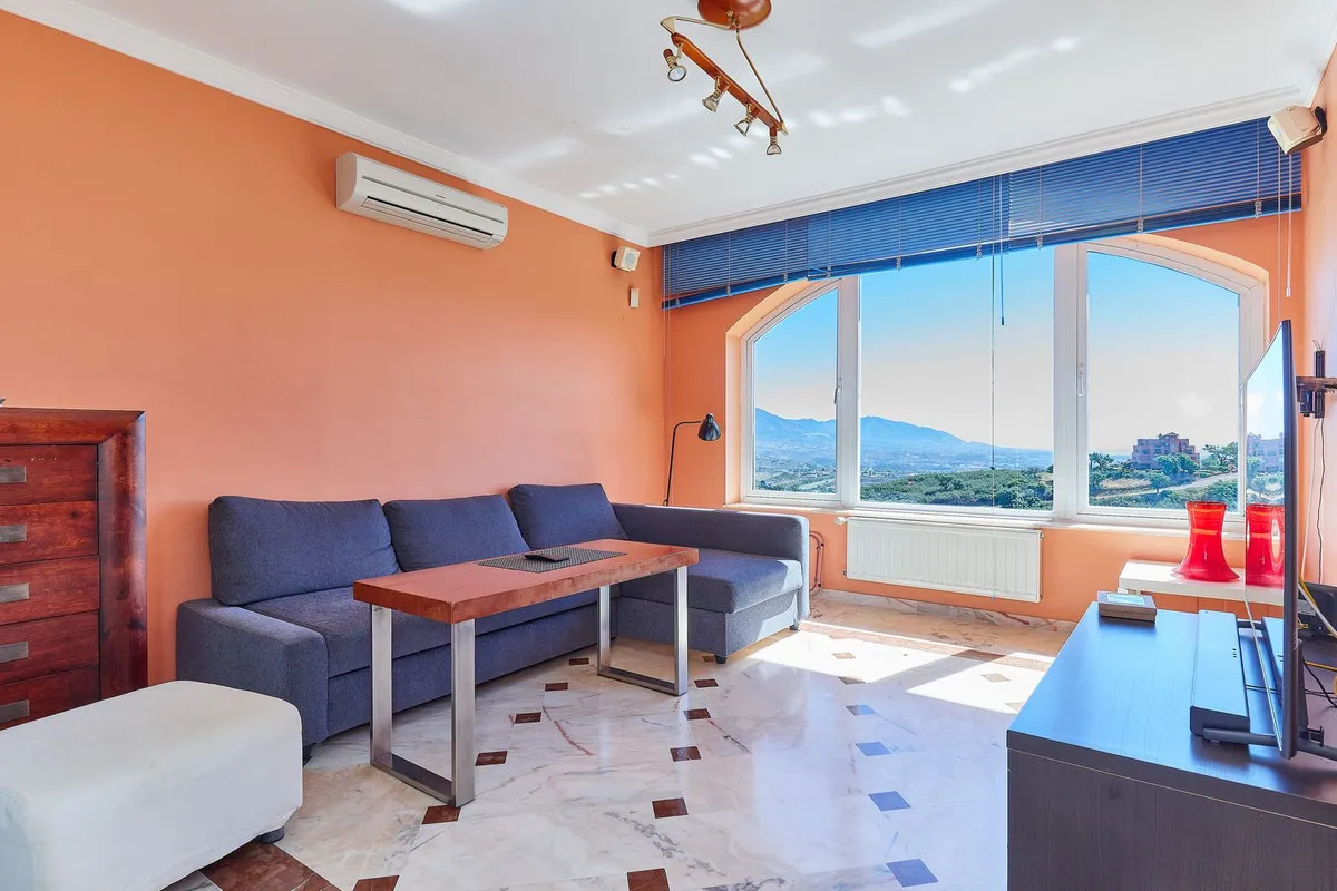 8e326306-8678-440e-a493-2fec6493cdd4