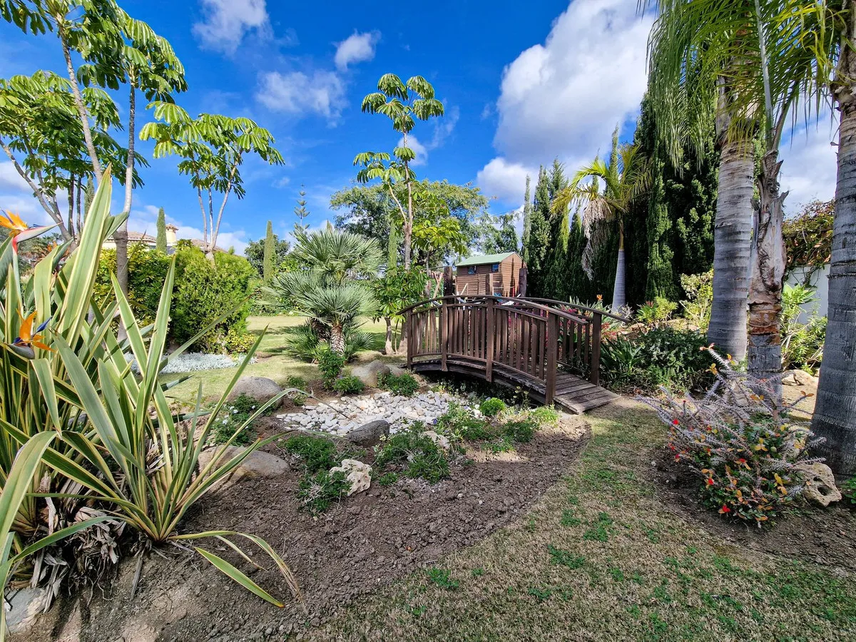 bad9aae3-9940-4dad-84a1-1dd0ecb120de