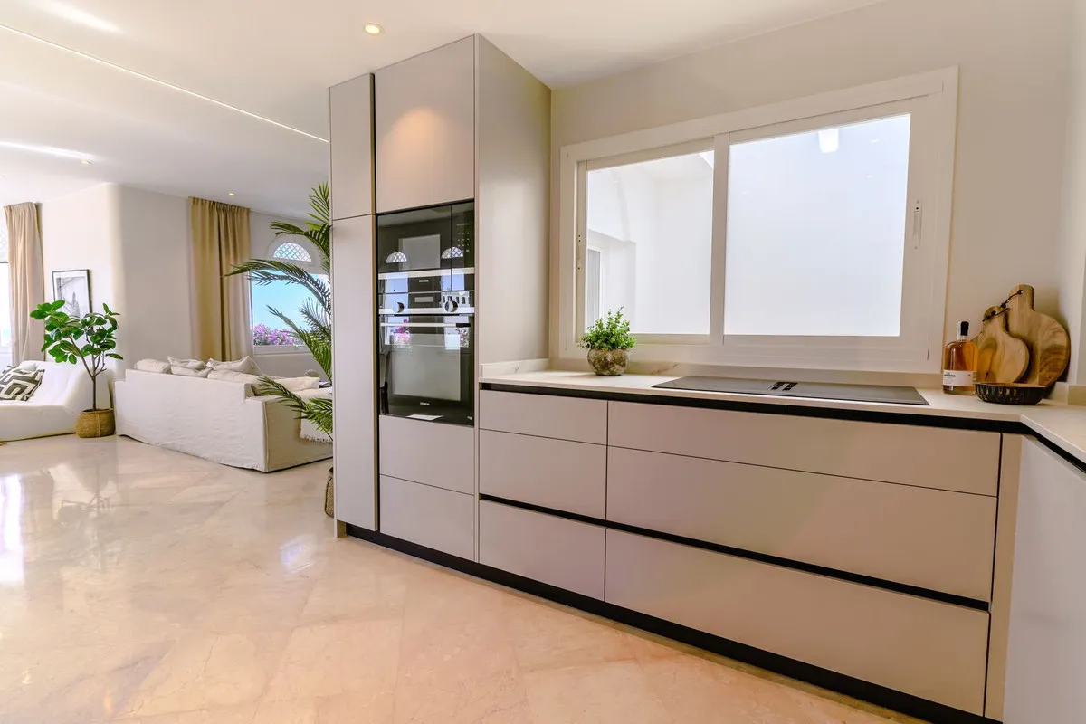 380039f9-140d-45b6-b7f1-02cc1a8618ac